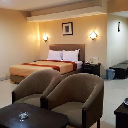 Rota International Hotel Jakarta Exterior photo