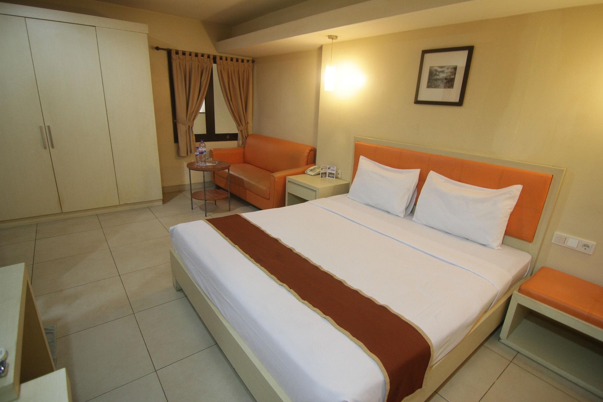 Rota International Hotel Jakarta Exterior photo