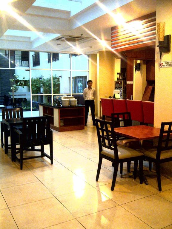 Rota International Hotel Jakarta Exterior photo