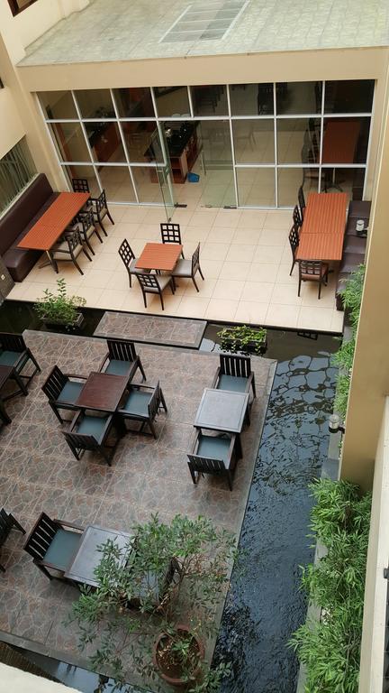 Rota International Hotel Jakarta Exterior photo