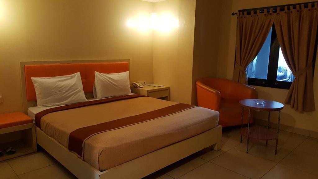 Rota International Hotel Jakarta Exterior photo