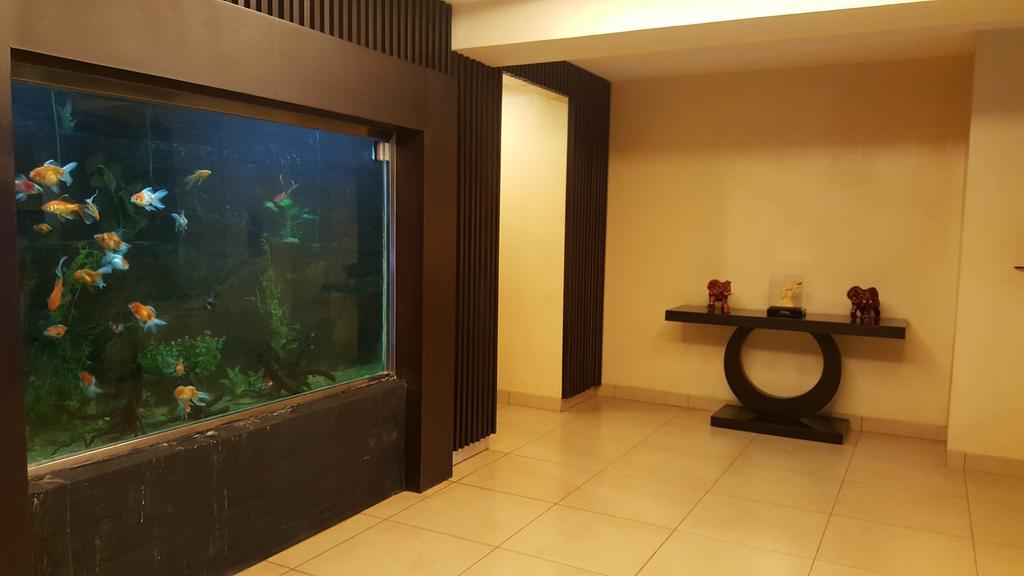 Rota International Hotel Jakarta Exterior photo