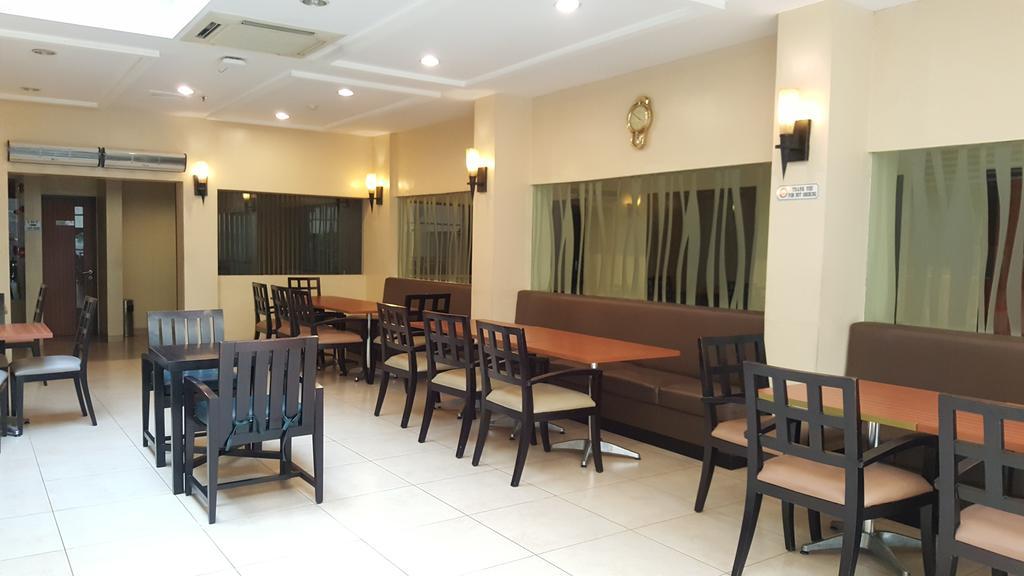 Rota International Hotel Jakarta Exterior photo