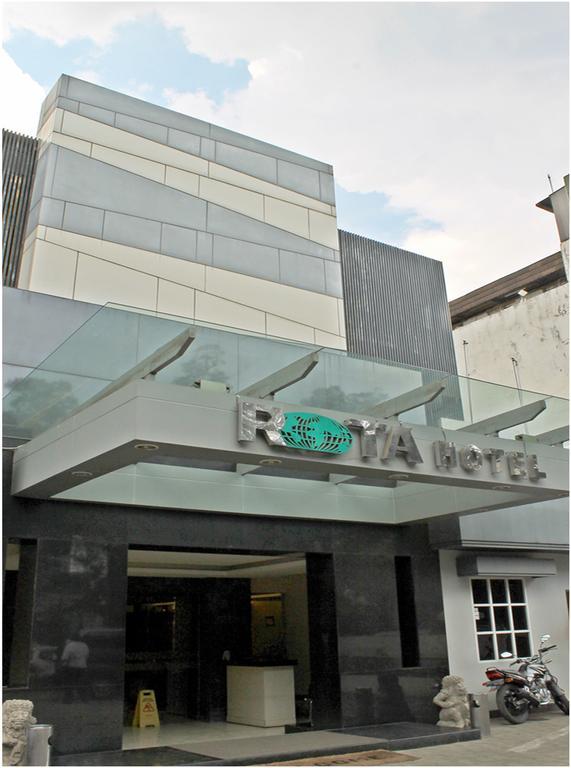 Rota International Hotel Jakarta Exterior photo