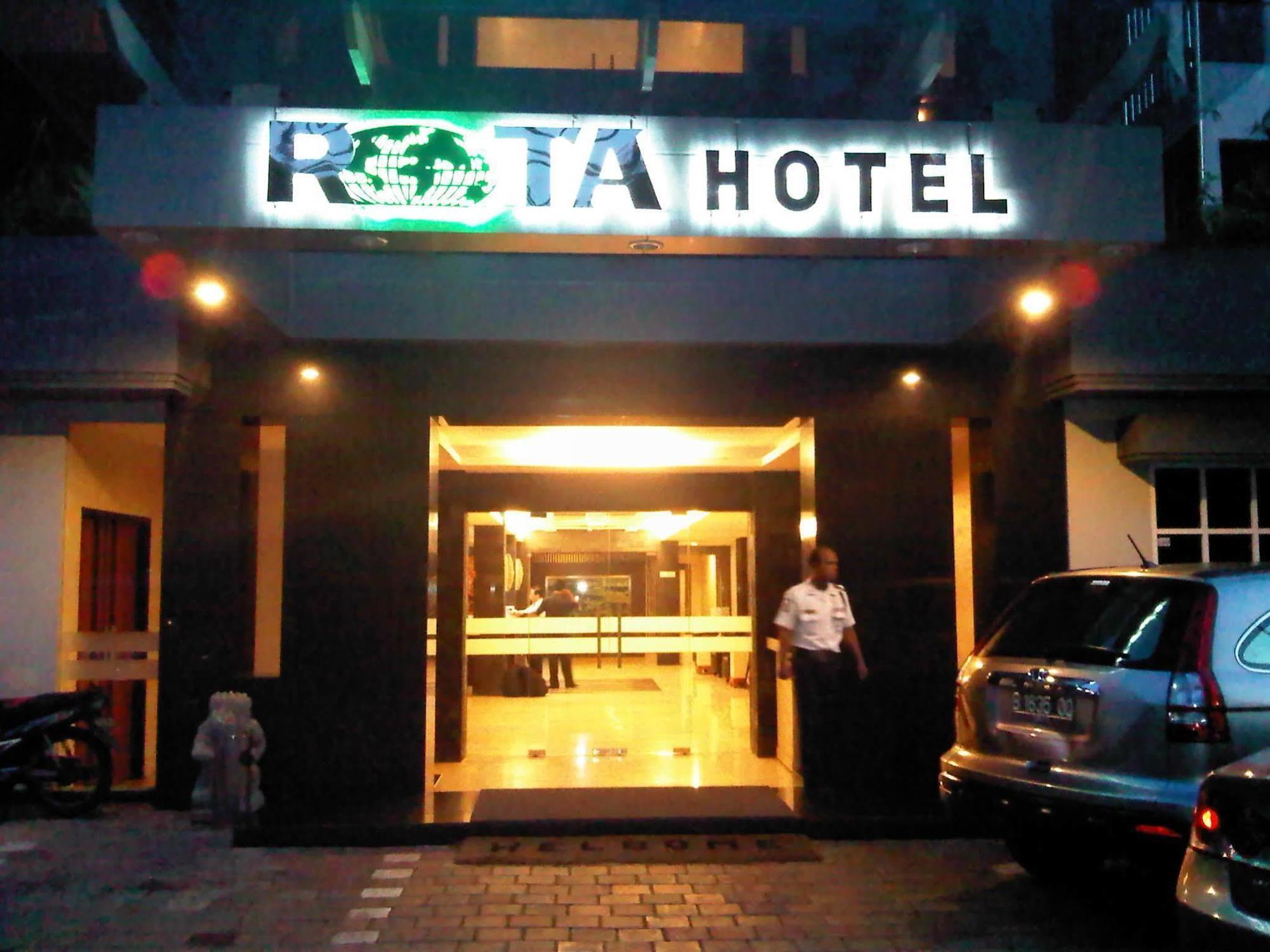 Rota International Hotel Jakarta Exterior photo